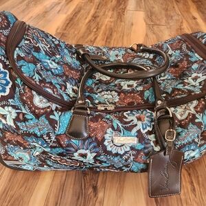 Vera Bradley Rolling Wheeled Luggage Duffel Travel Bag Retired Java Blue Paisley